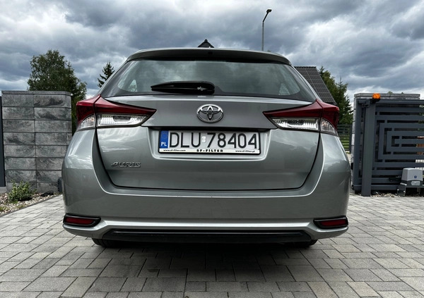 Toyota Auris cena 56000 przebieg: 117000, rok produkcji 2018 z Toruń małe 92